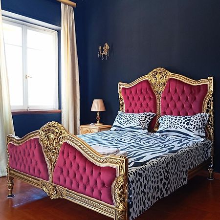 Iris Baroque Apartment 埃莱夫西纳 外观 照片