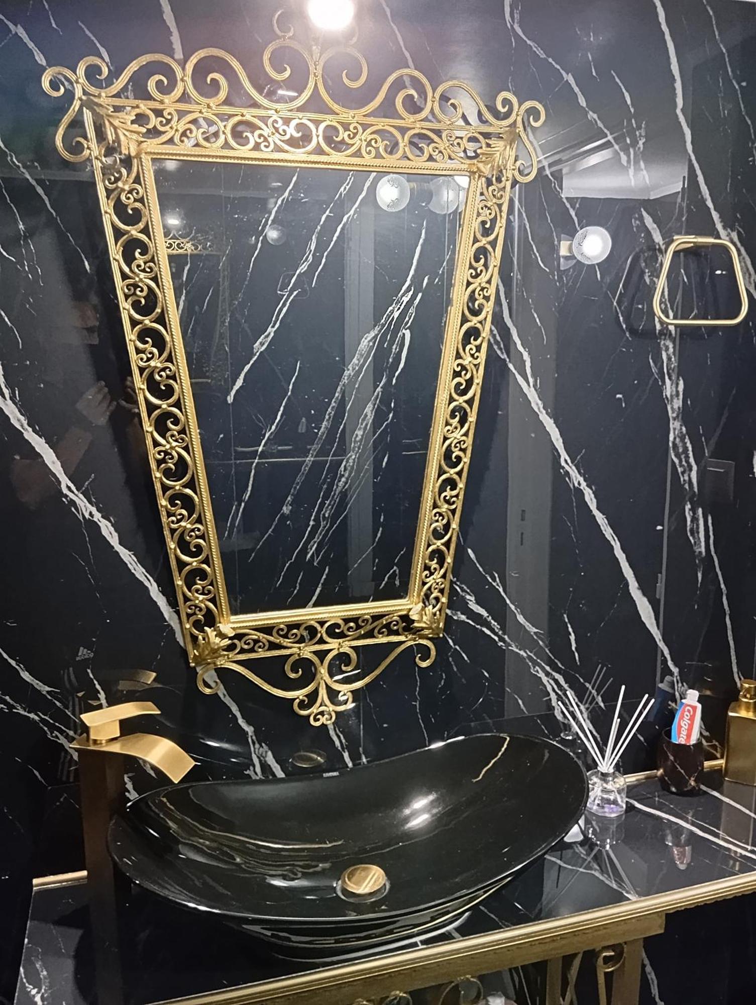 Iris Baroque Apartment 埃莱夫西纳 外观 照片