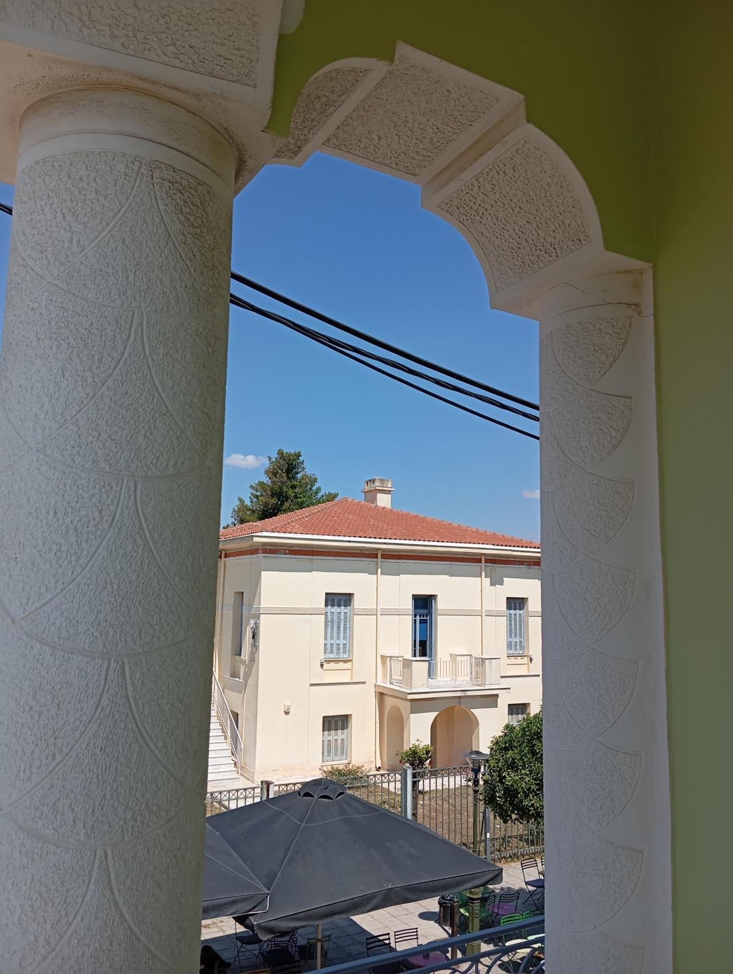 Iris Baroque Apartment 埃莱夫西纳 外观 照片