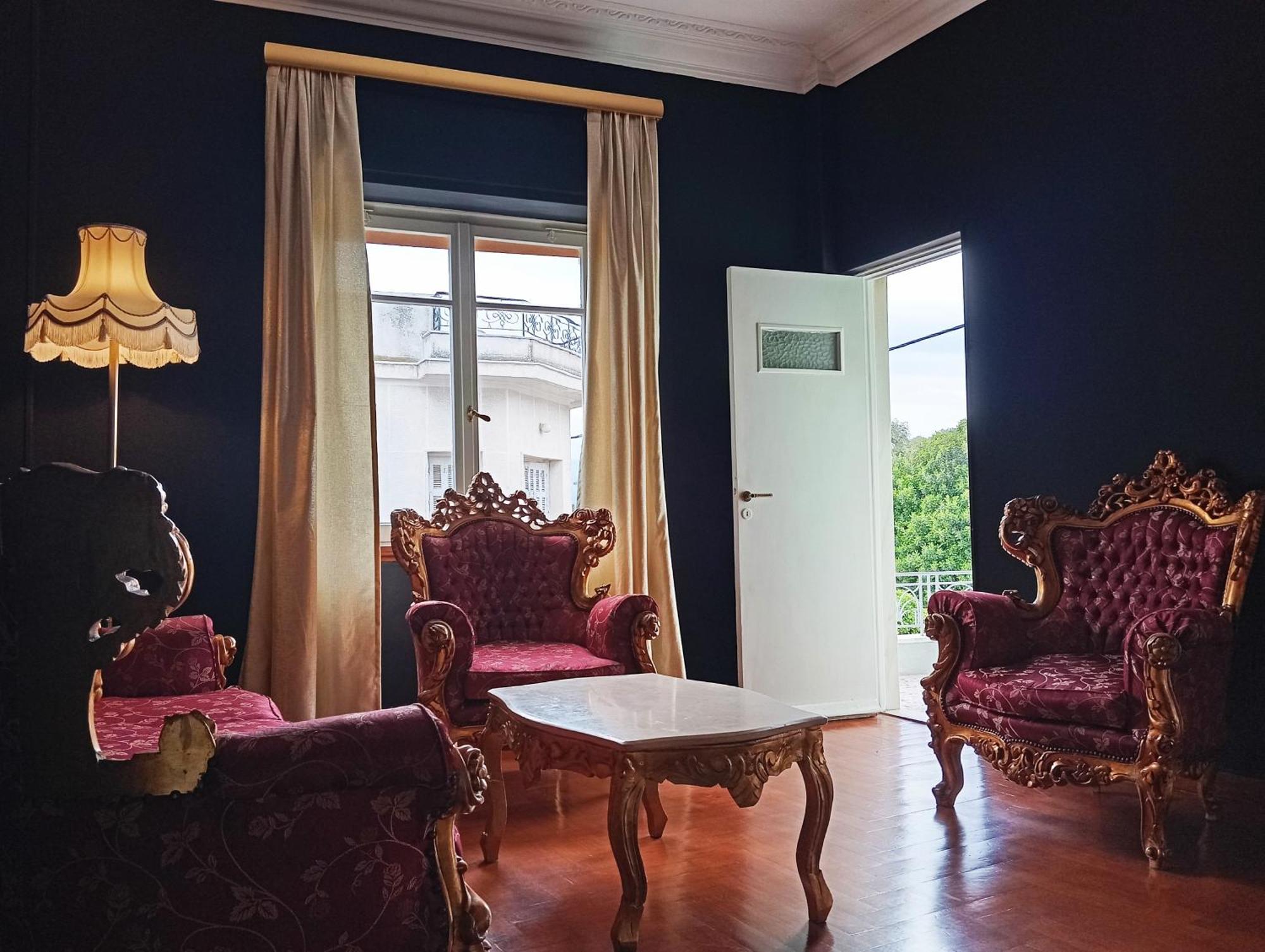 Iris Baroque Apartment 埃莱夫西纳 外观 照片