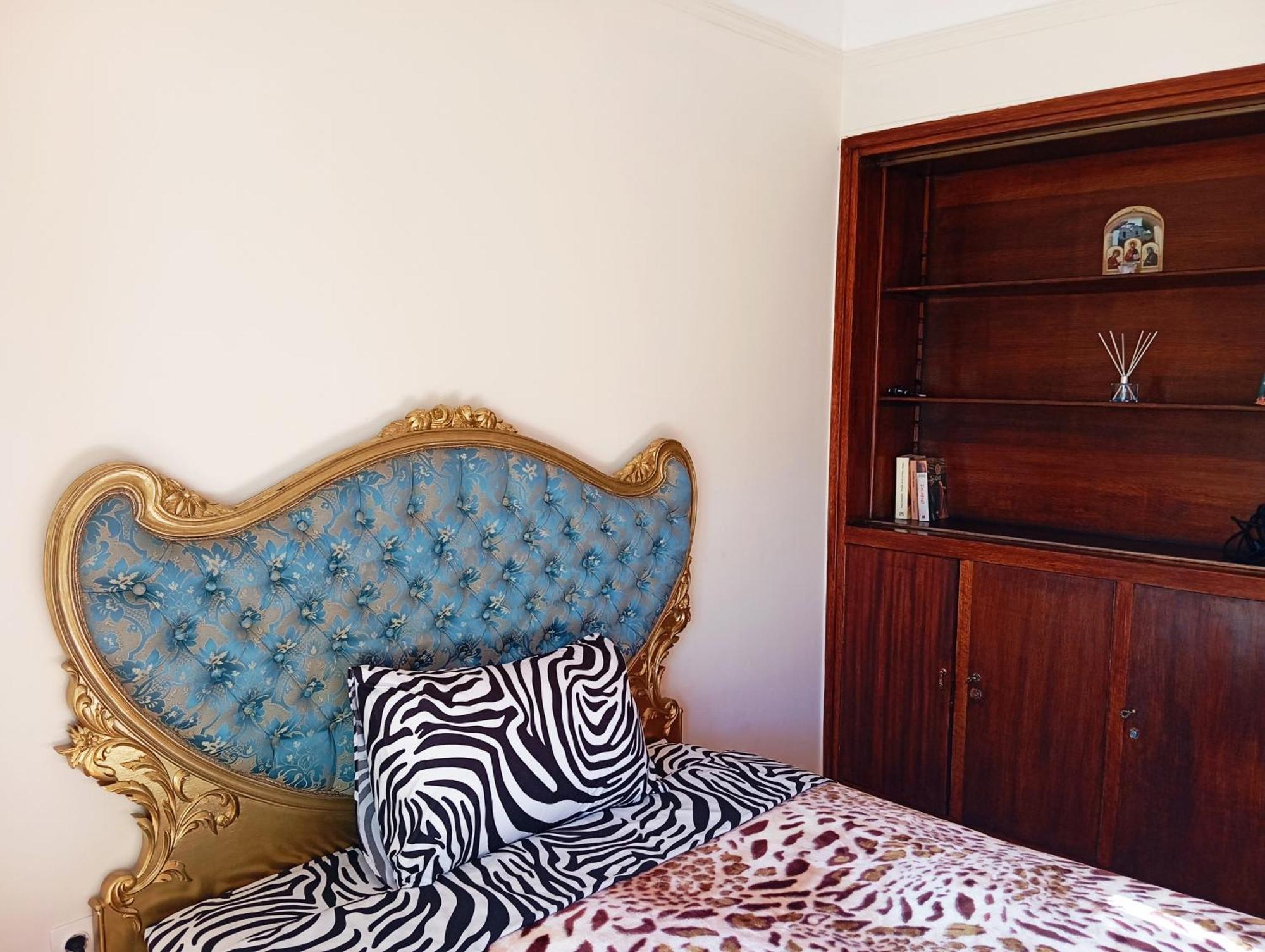 Iris Baroque Apartment 埃莱夫西纳 外观 照片